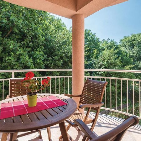 Cozy Apartment In Rijeka With Kitchen エクステリア 写真