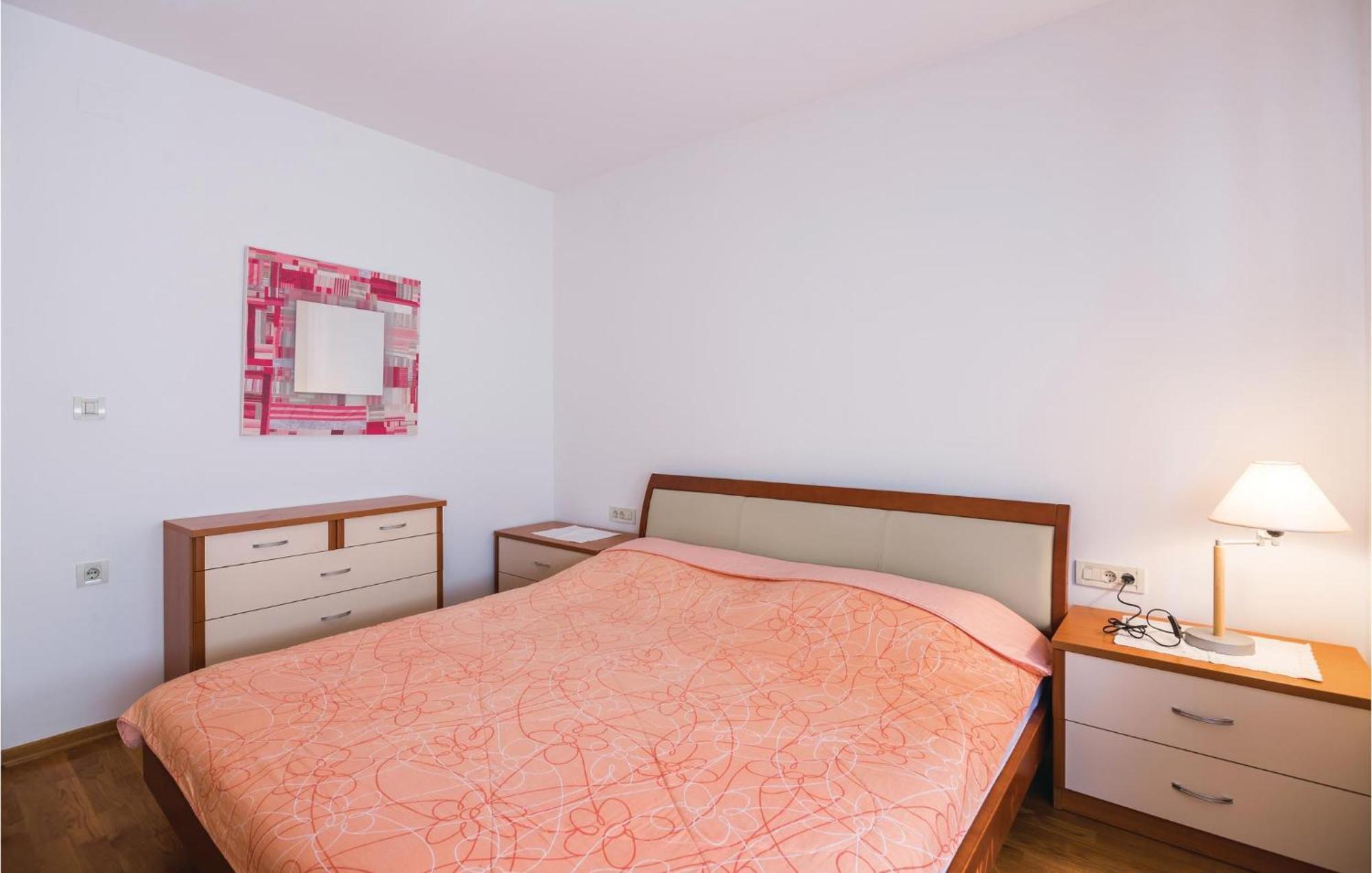 Cozy Apartment In Rijeka With Kitchen エクステリア 写真